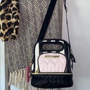 Betsey Johnson lunch tote